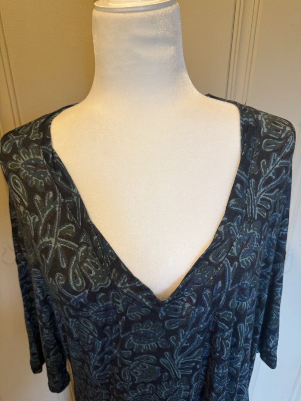 NATURAL LIFE Black and Teal Floral Mini Dress - Picture 3 of 8